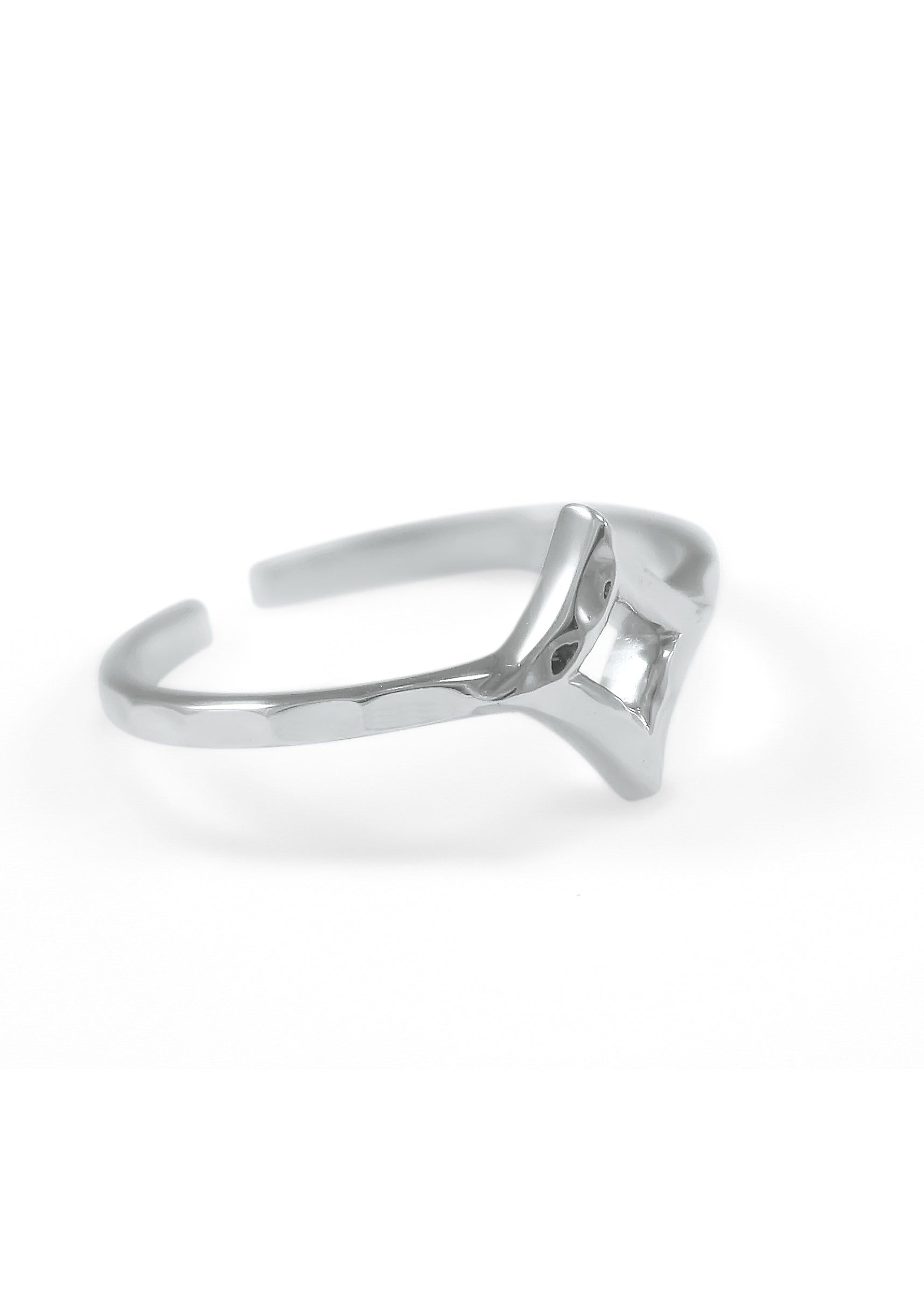 Badge Shaped Adjustable Ring With Hammered Finish